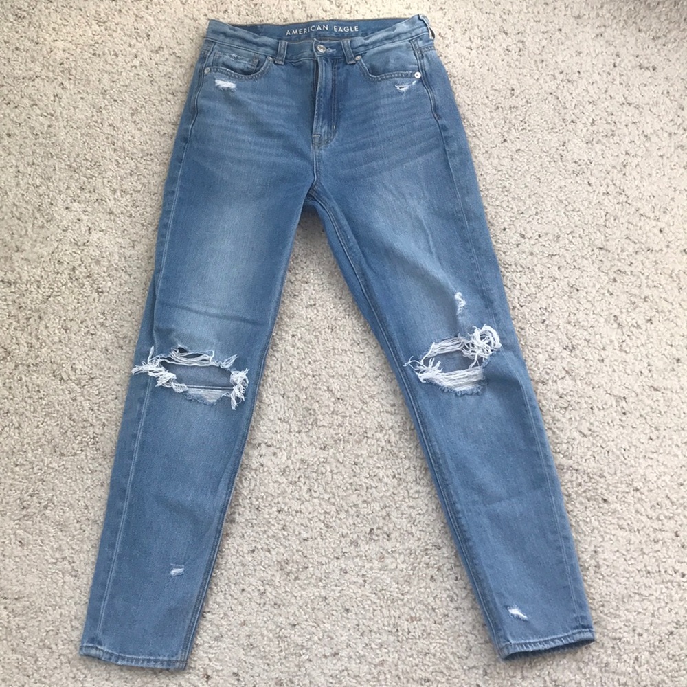 American Eagle Mom Jeans